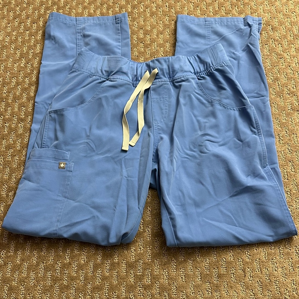 Kade Figs scrub pant